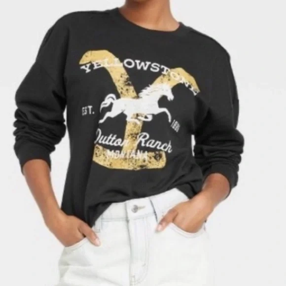 NWT Yellowstone Black Sweatshirt - Picture 1 of 6